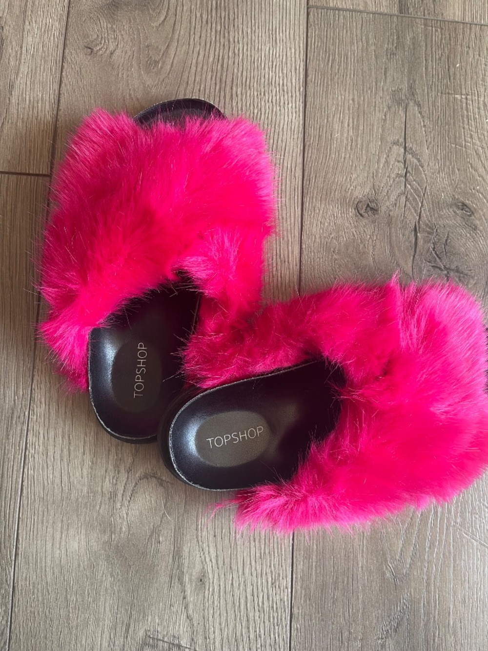 Top shop Hot Pink Furry Slides - Picture 2 of 6